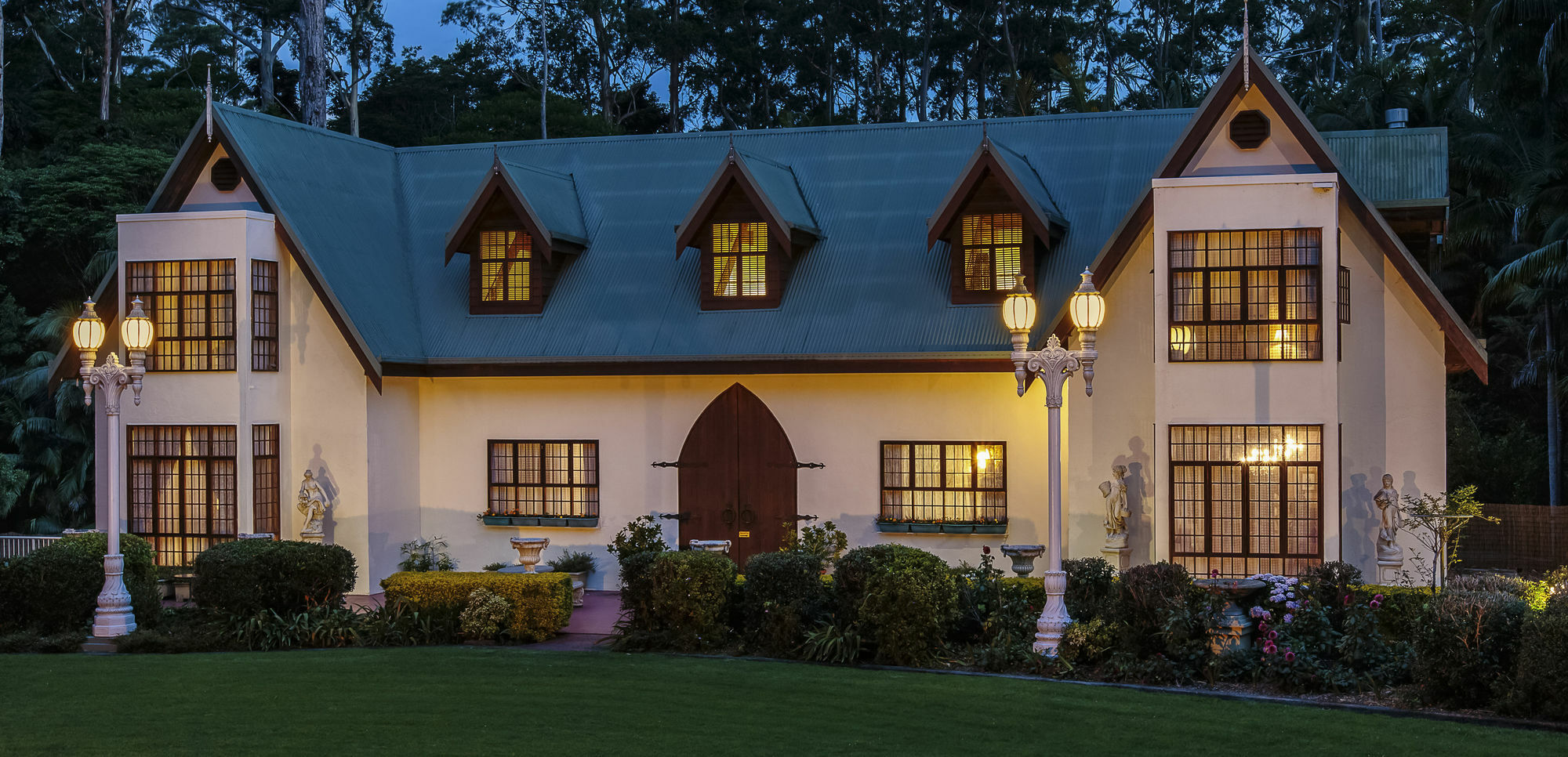 Отель Mt Tamborine Stonehaven Manor Голд-Кост Экстерьер фото